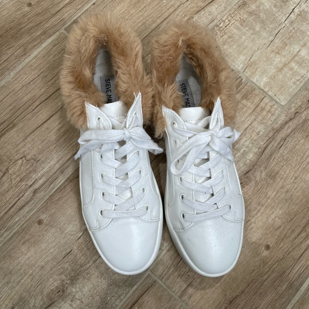 Steve Madden sneakers
